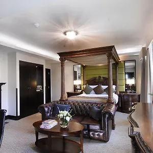 5* Otel Montcalm Brewery, City